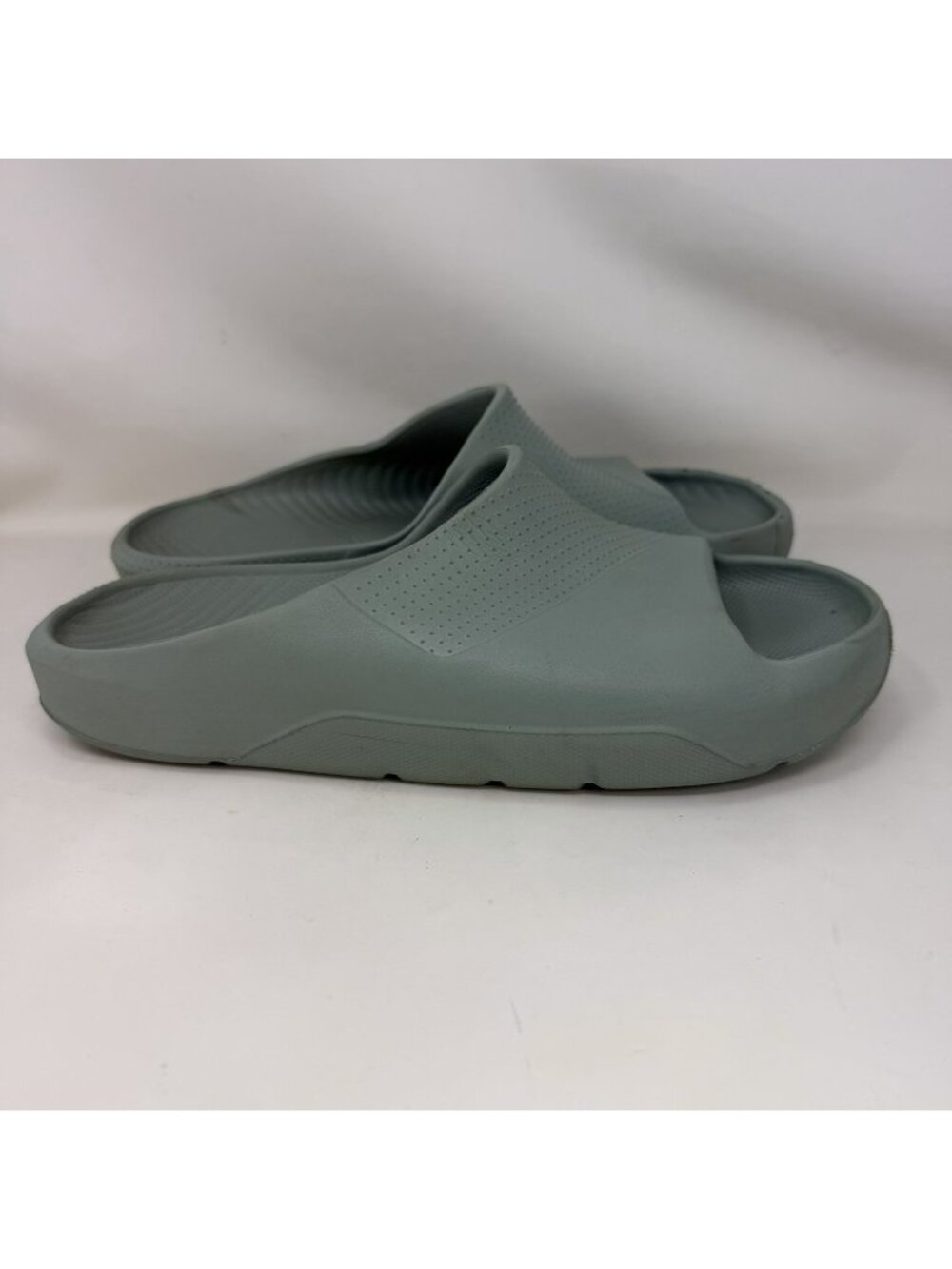 Nike Air Jordan Post Slides Sandals Green Women’s Size 8